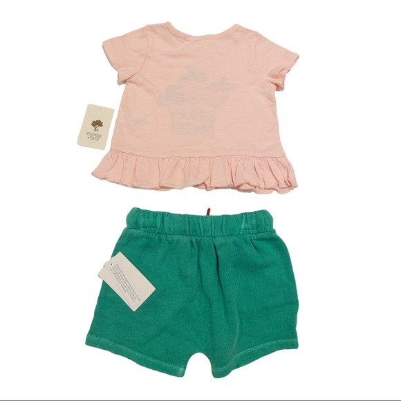 TUCKER + TATE Berry Sweet Graphic Tee & Shorts Set Infant - Picture 3 of 3